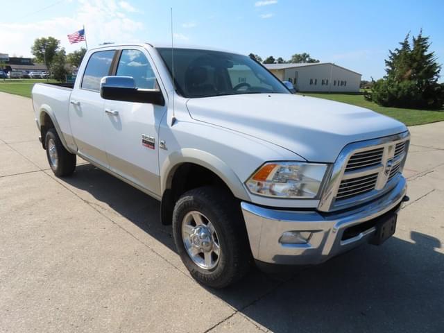Image of Dodge Ram 2500 equipment image 3