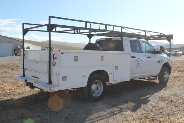 Image of Dodge Ram 3500 equipment image 3