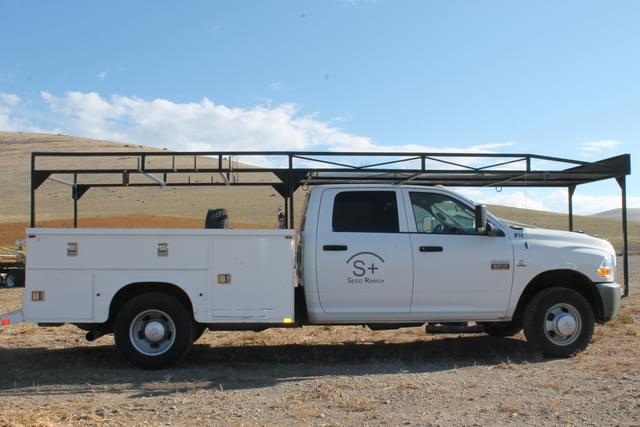 Image of Dodge Ram 3500 equipment image 4
