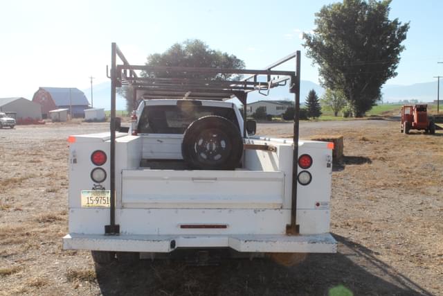 Image of Dodge Ram 3500 equipment image 2