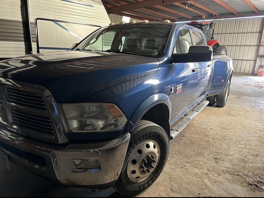 Image of Dodge Ram 3500 Primary image