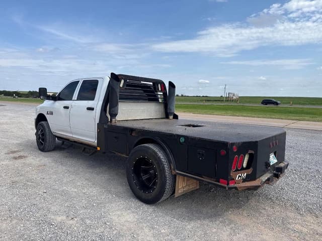 Image of Dodge Ram 3500 equipment image 2
