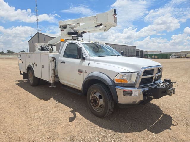 Image of Dodge Ram 5500 equipment image 2