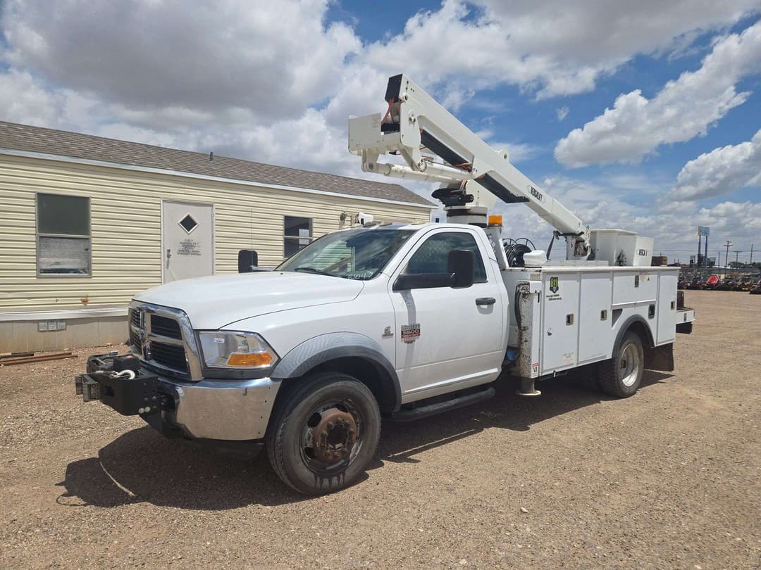 Image of Dodge Ram 5500 Primary image