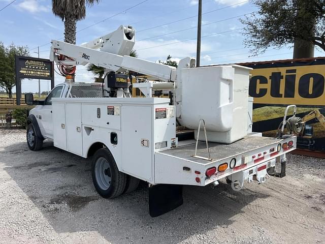 Image of Dodge Ram 5500 equipment image 1