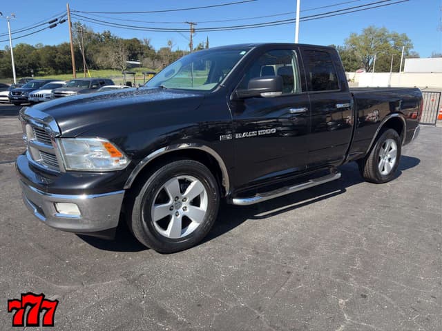 Image of Dodge Ram 1500 equipment image 1