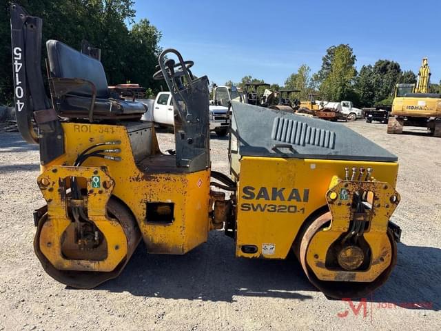 Image of Sakai SW320-1 equipment image 1