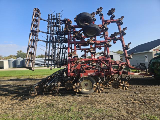 Image of Salford 570RTS equipment image 2
