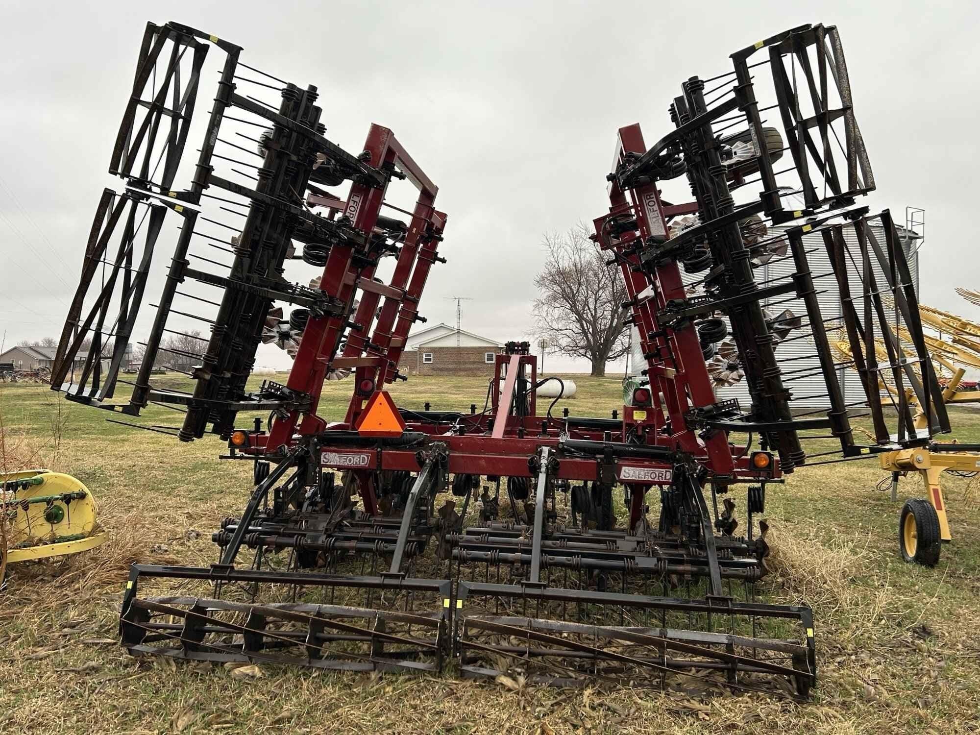 2011 Salford 570RTS Equipment Image0