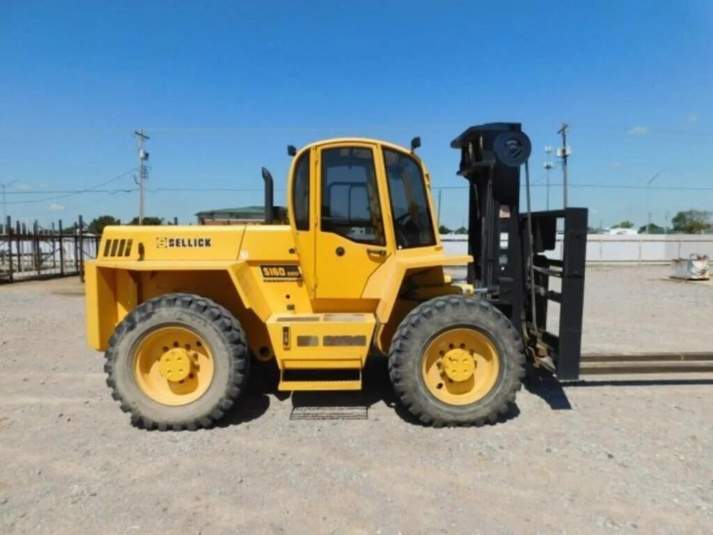 SOLD - 2011 Sellick S160 Lot No. 188 Construction with 1,067 Hrs ...
