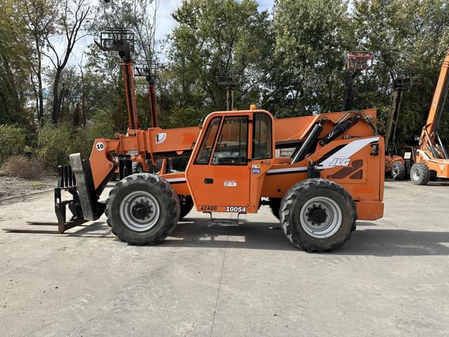 Image of Skytrak 10054 equipment image 1