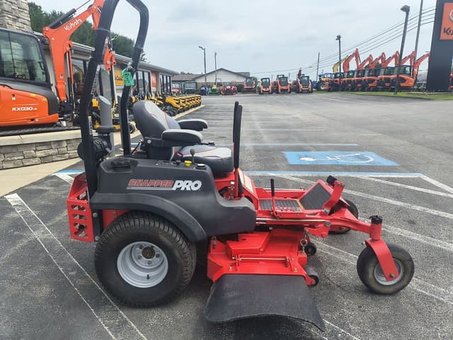 Image of Snapper Pro S150XT equipment image 4