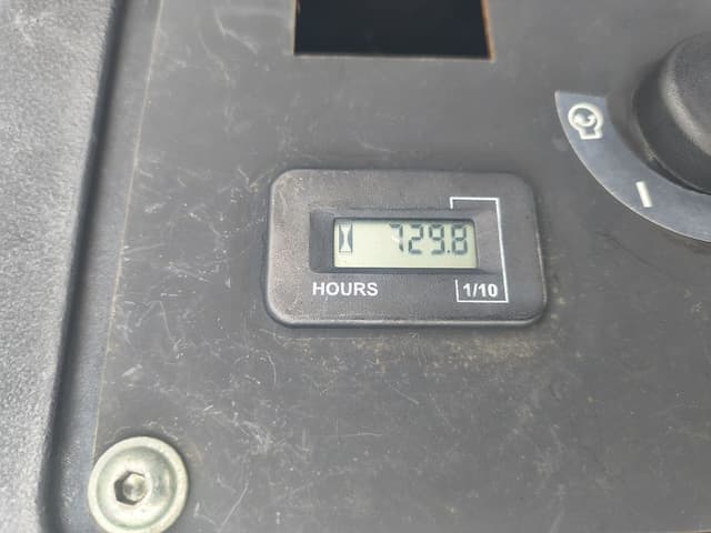 Image of Snapper Pro S150XT equipment image 2