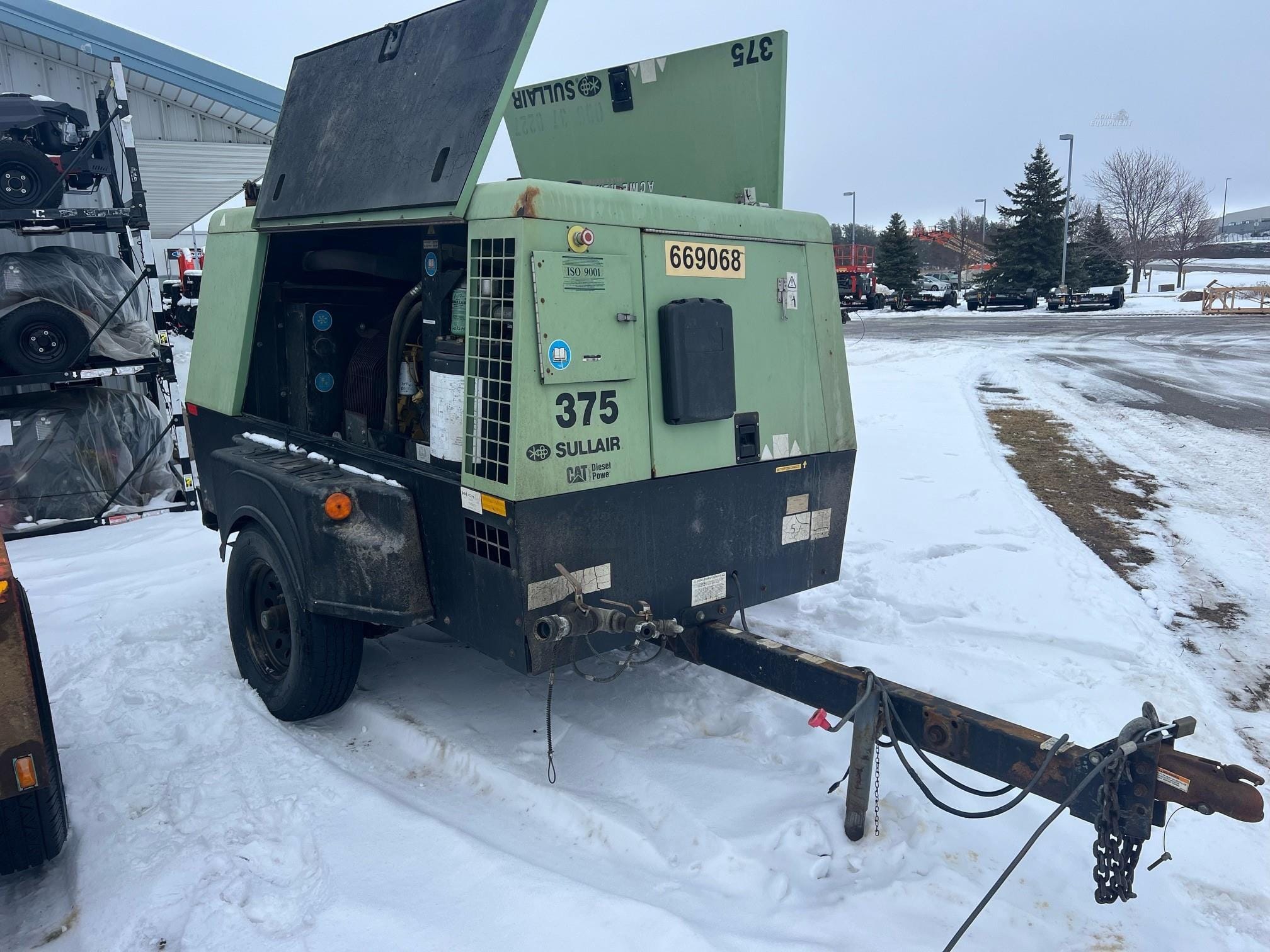 2011 Sullair 375 CA3 Equipment Image0