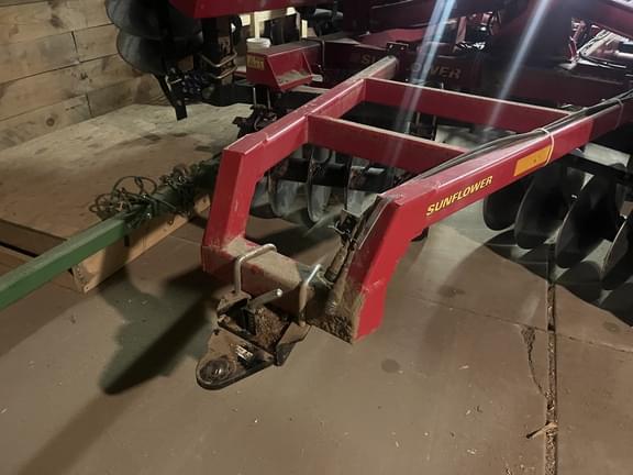 Image of Sunflower 1435-29 equipment image 3