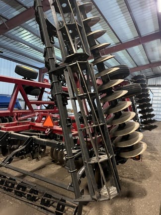 2011 Sunflower 1435 Equipment Image0