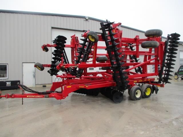2011 Sunflower 1550 Equipment Image0