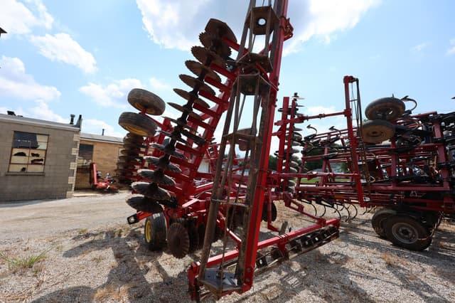 Image of Sunflower 6630 equipment image 3