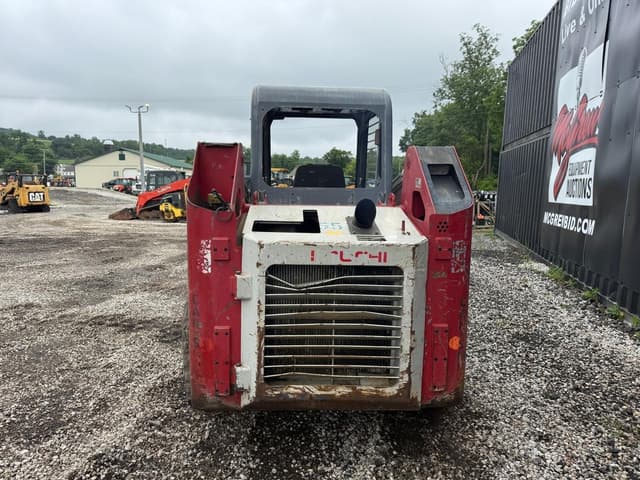 Image of Takeuchi TL240 equipment image 2