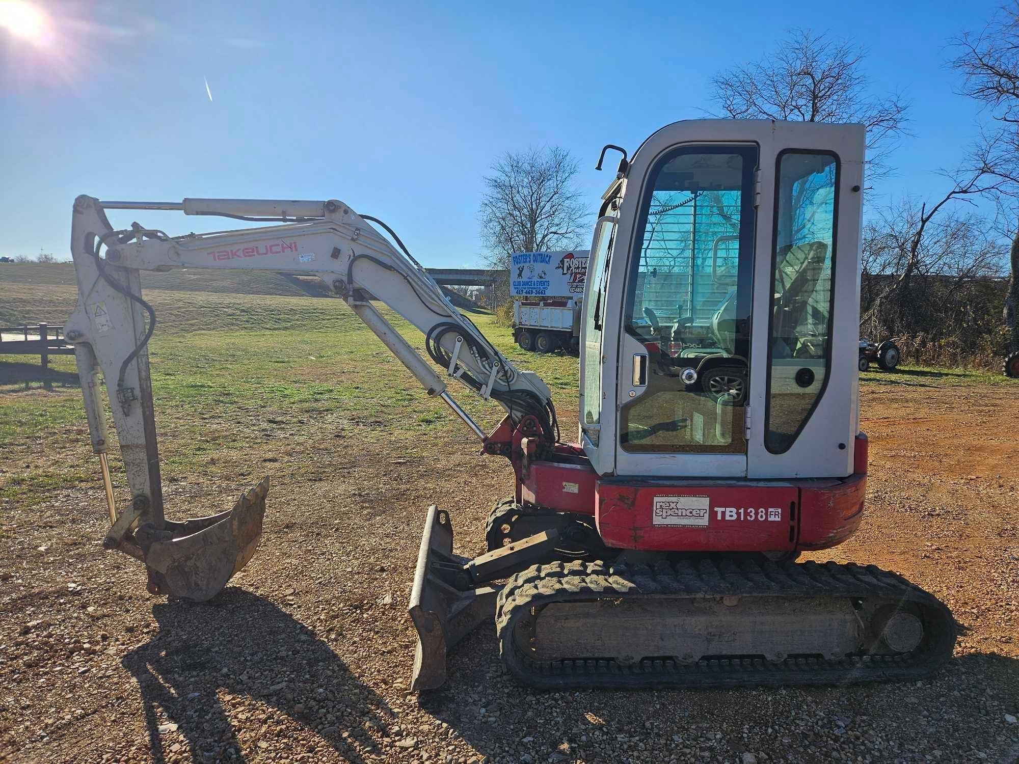 Main image Takeuchi TB138FR