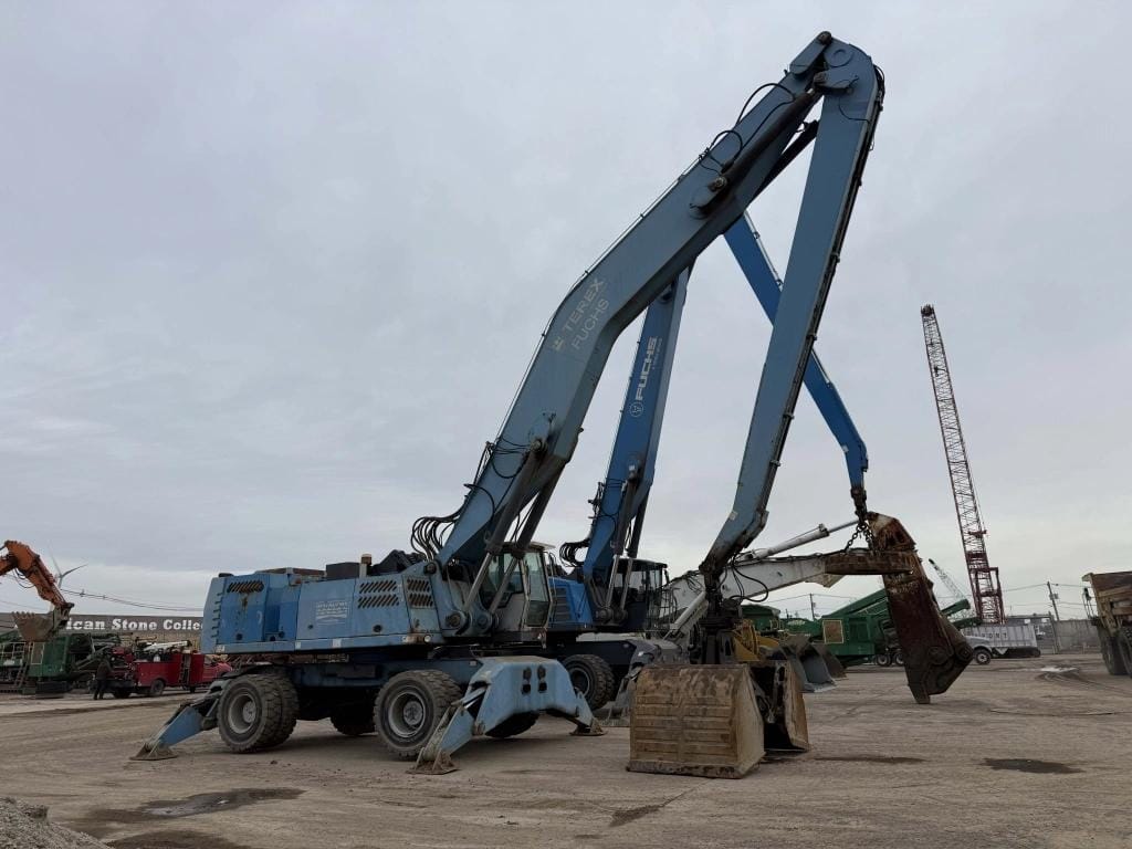 2011 Fuchs-Terex MHL380 Equipment Image0