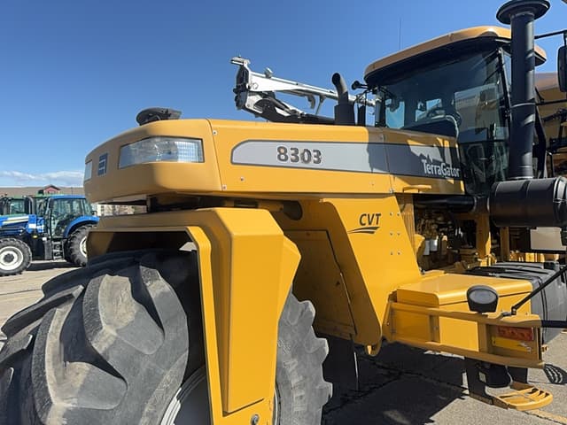 Image of Ag-Chem Terra-Gator 8303 equipment image 1