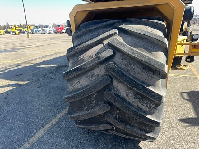 Image of Ag-Chem Terra-Gator 8303 equipment image 3