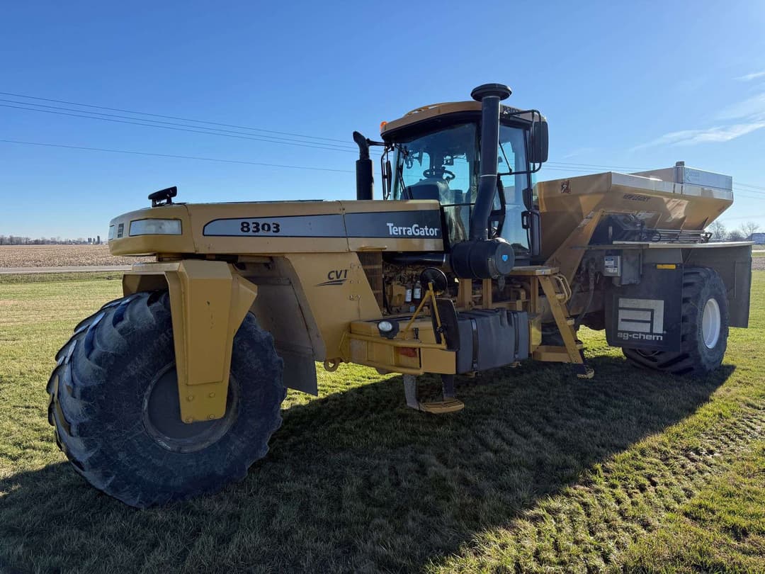 Image of Ag-Chem Terra-Gator 8303 Primary image