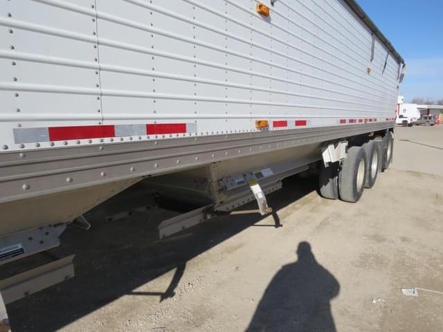 Image of Timpte Super Hopper equipment image 3