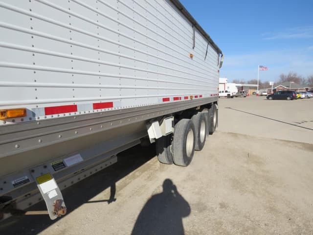 Image of Timpte Super Hopper equipment image 4