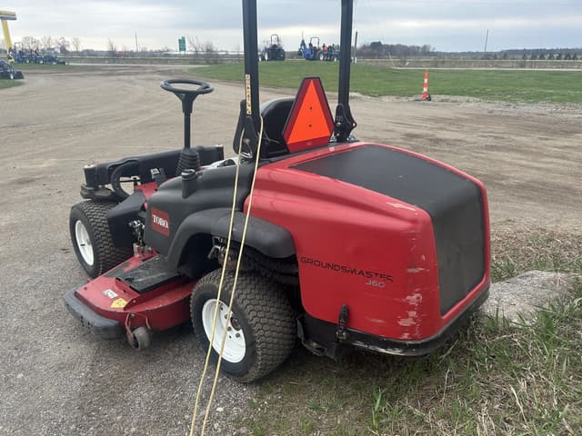 Image of Toro Groundsmaster 360 equipment image 3