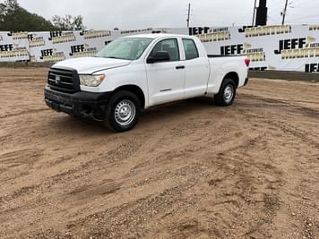 Main image Toyota Tundra