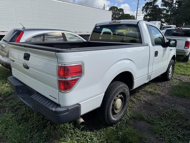 Image of Ford F-150 equipment image 2
