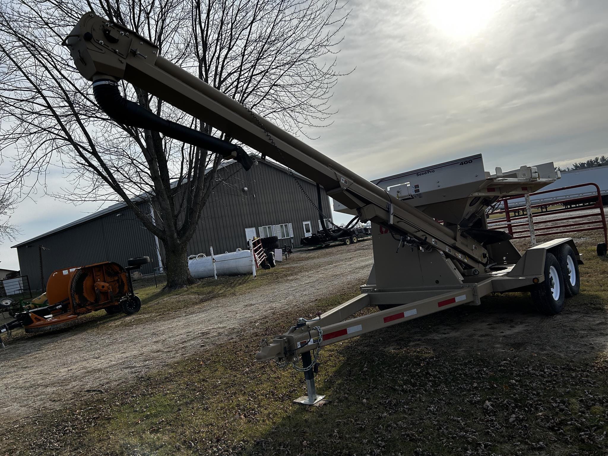 Main image Unverferth Seed Pro 400