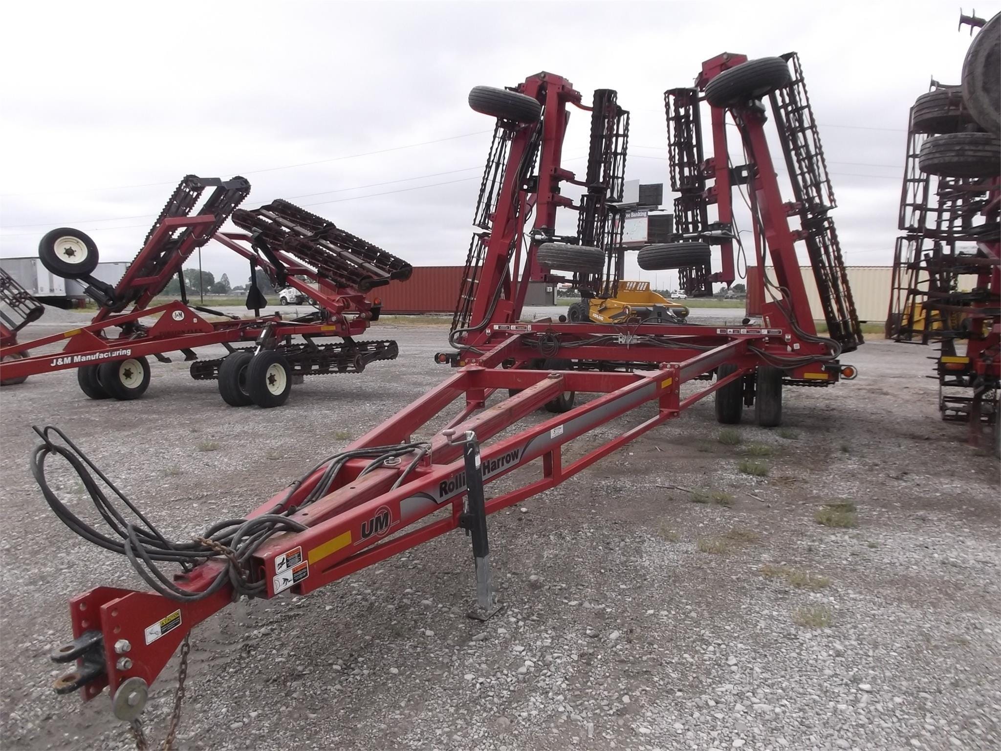 2011 Unverferth 1225 Equipment Image0