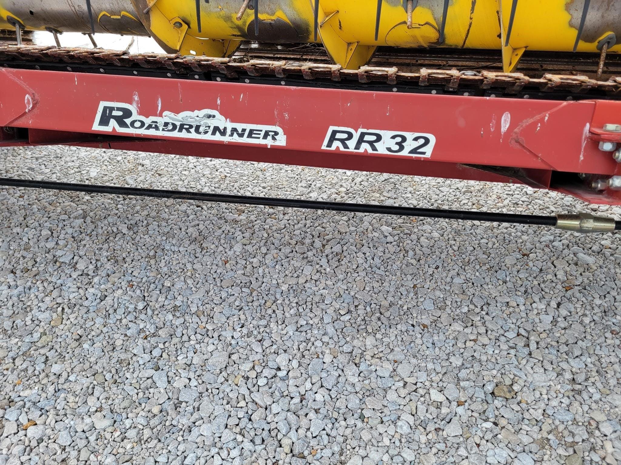 2011 Unverferth RR32 Equipment Image0