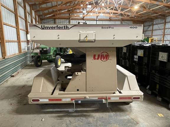Image of Unverferth Seed Pro 400 equipment image 3
