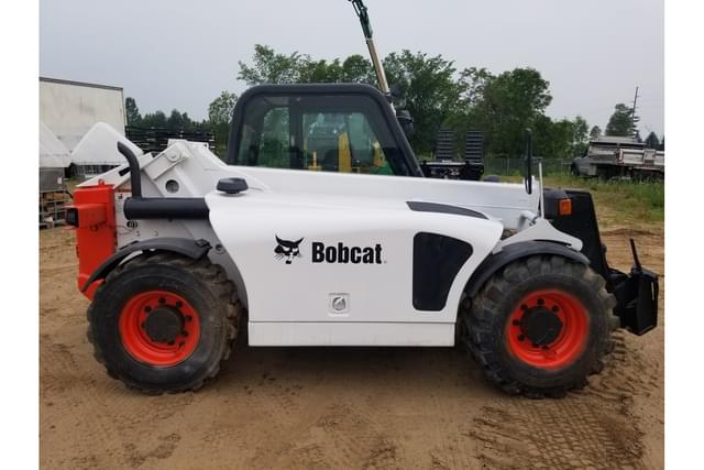 Image of Bobcat V417 equipment image 1