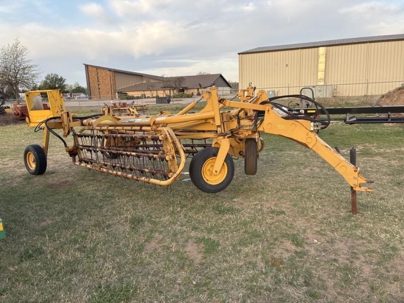 2011 Vermeer R2300 Equipment Image0
