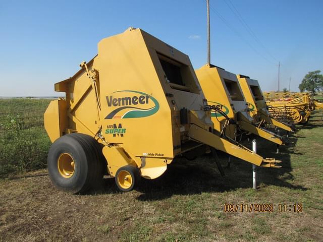 Image of Vermeer 605 Super M equipment image 2