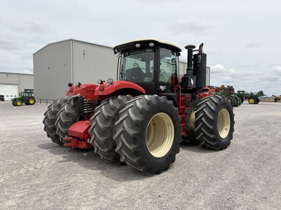 Image of Versatile 375 equipment image 4