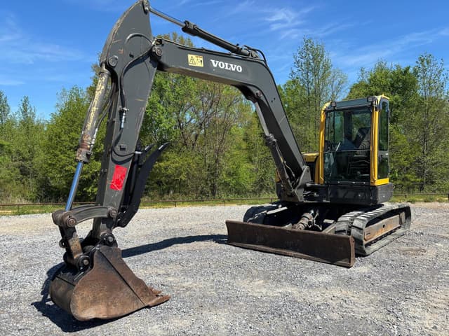 Image of Volvo ECR88 equipment image 2