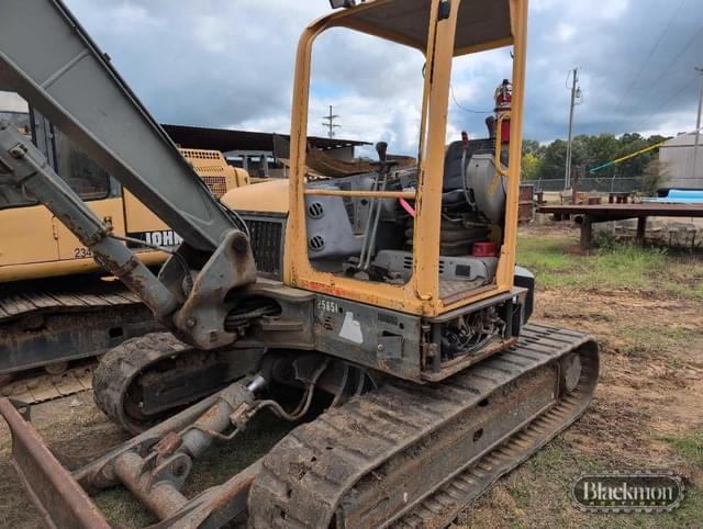 Image of Volvo ECR88 equipment image 2
