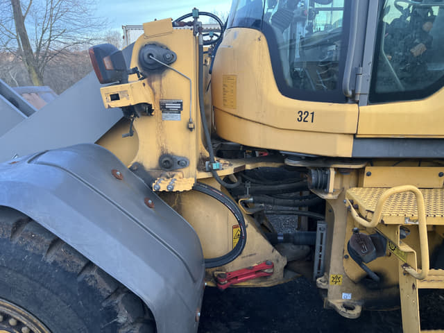 Image of Volvo L70F equipment image 2