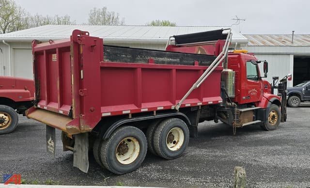 Image of Volvo VHD equipment image 3