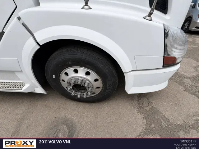 Image of Volvo VNL equipment image 2