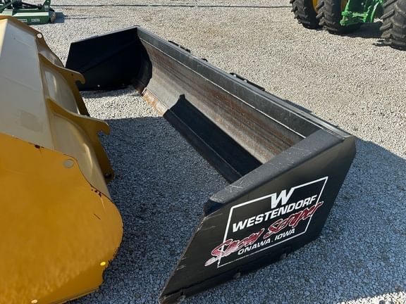 2011 Westendorf Snow Scraper Equipment Image0