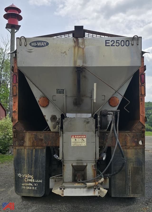 Image of Western Star 4900 SF equipment image 4