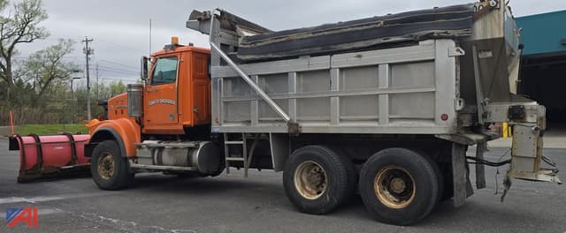 Image of Western Star 4900 SF equipment image 2