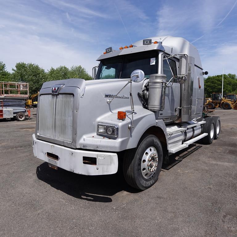 Image of Western Star 4900 Primary image